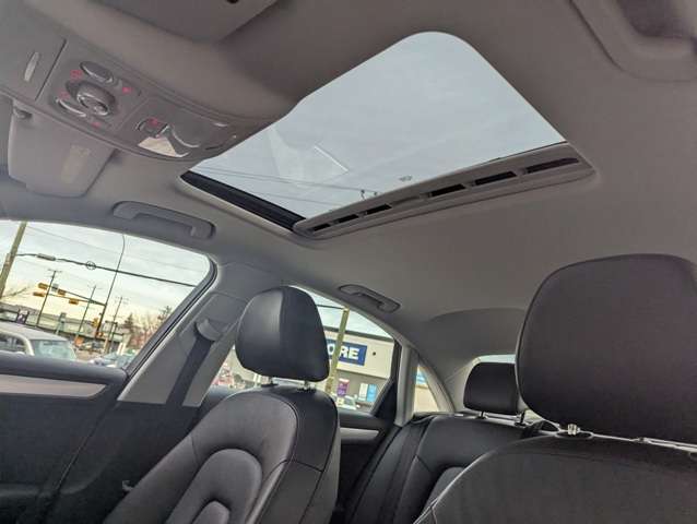 2012 Audi A4 4dr Sdn Auto quattro 2.0T Premium Plus thumb 26