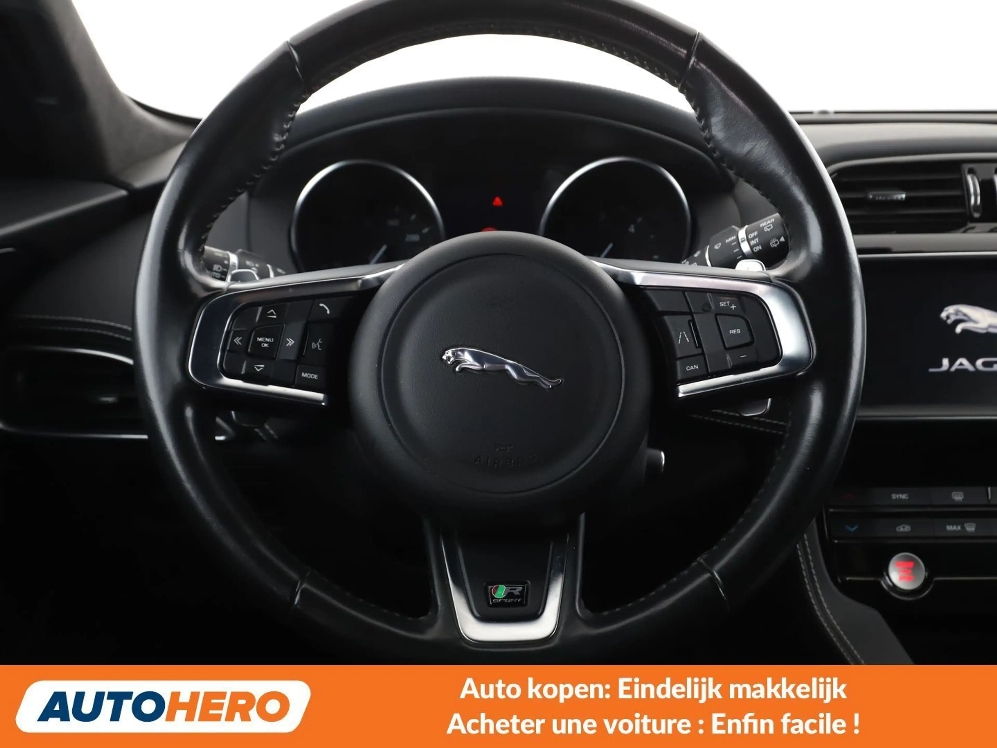 Jaguar F-Pace 20d R-Sport AWD — photo 5