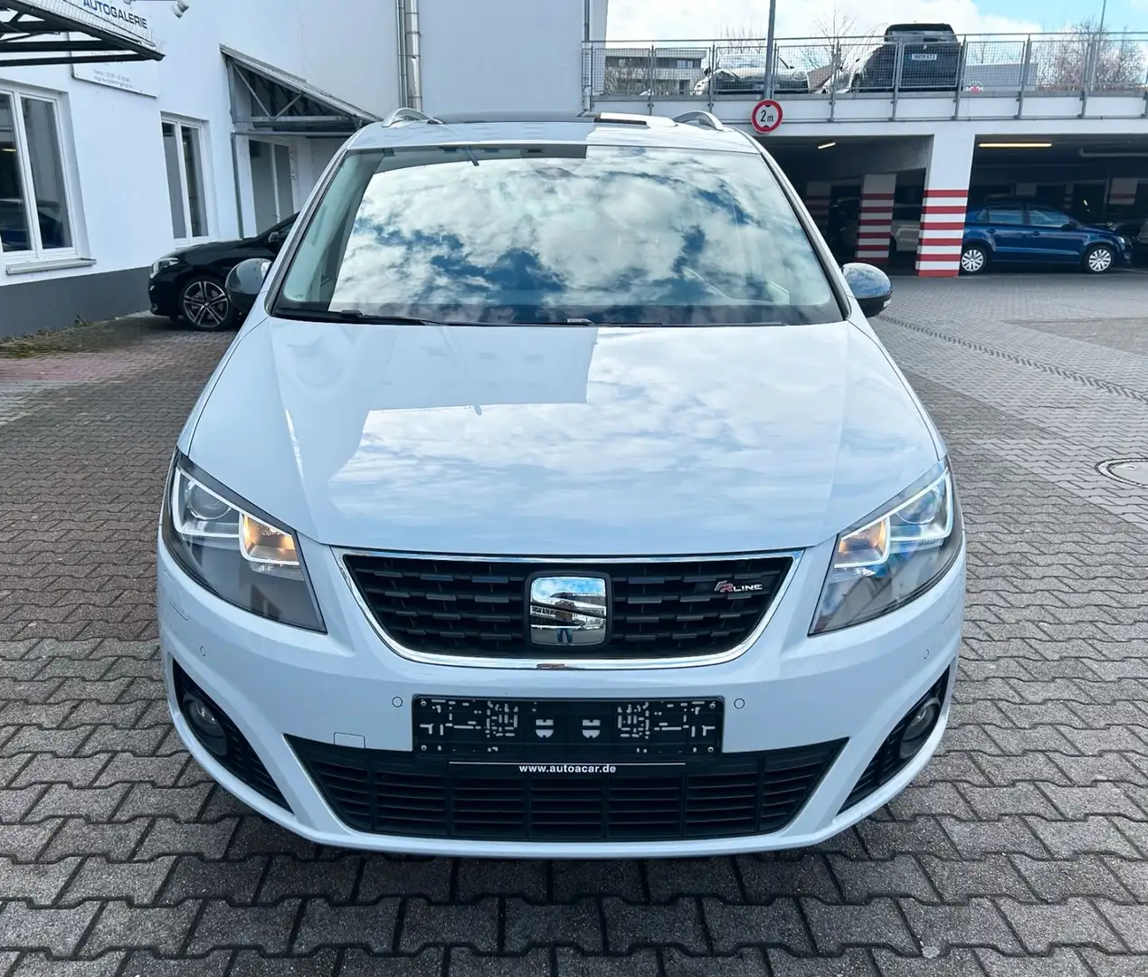 SEAT Alhambra FR-Line 7SITZER/PANO/AHK/ACC/STANDHEIZU Blanco - 2
