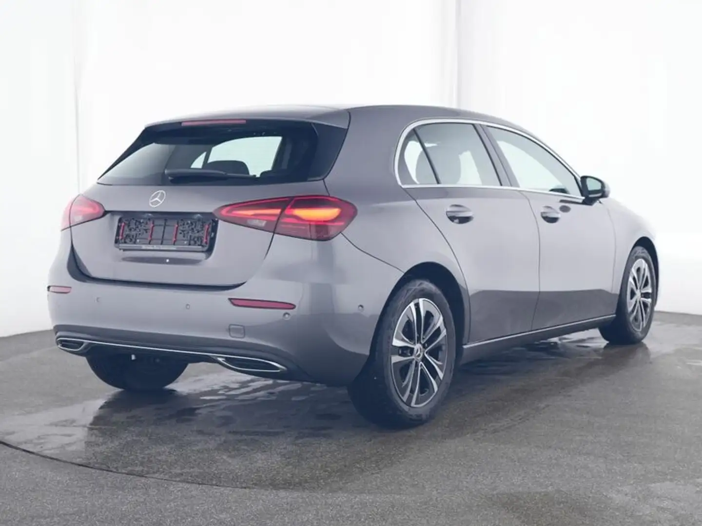 Mercedes-Benz A 200 A 200 Kompaktlimousine Progressive Gris - 2