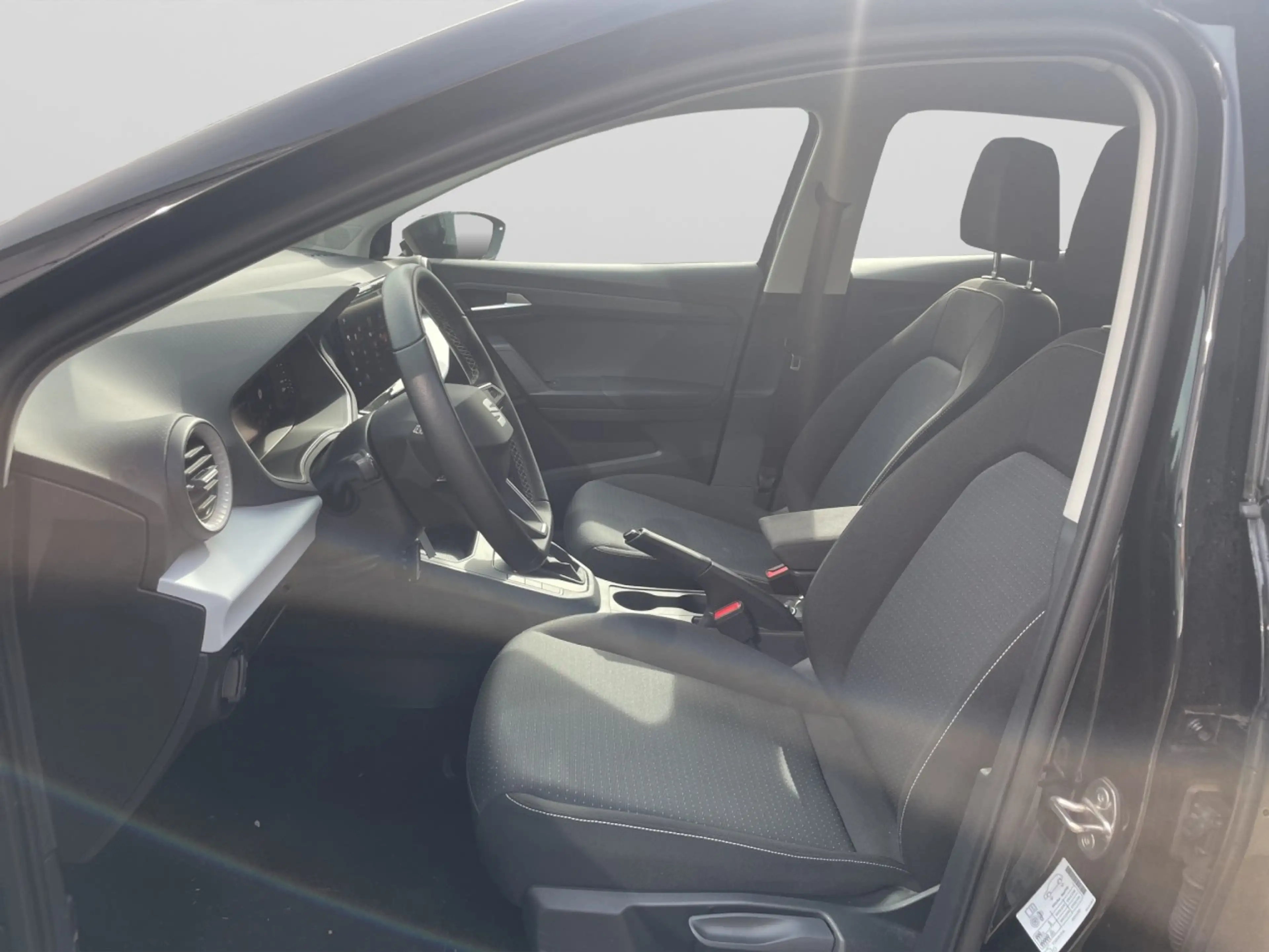SEAT Ibiza Style Edition 7-Gang-DSG Klima Navi Einparkhilfe — photo 10