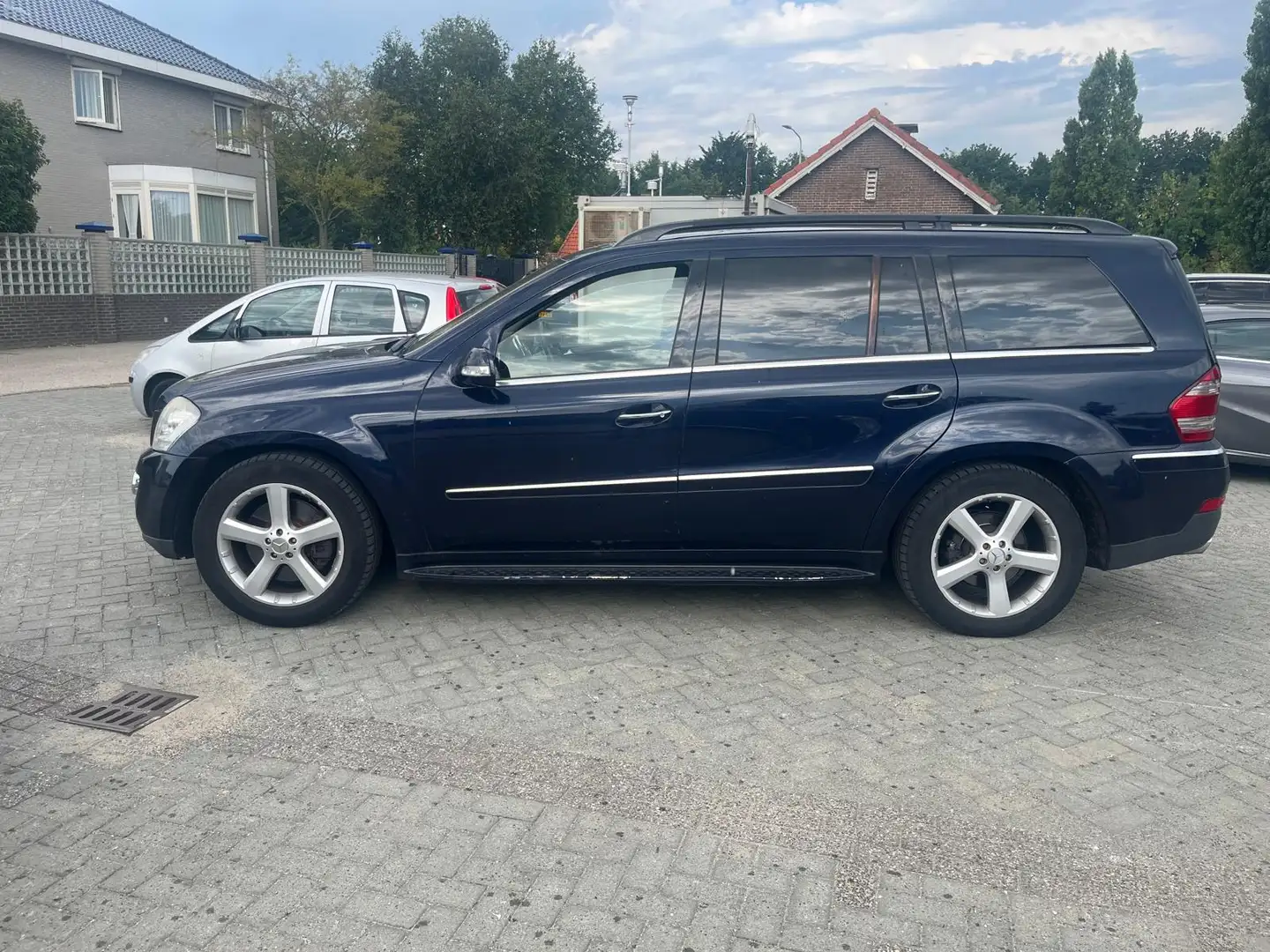 Mercedes-Benz GL 500 7 PERSOONS PANODAK ETC ETC dealer onderhouden in a Blauw - 2