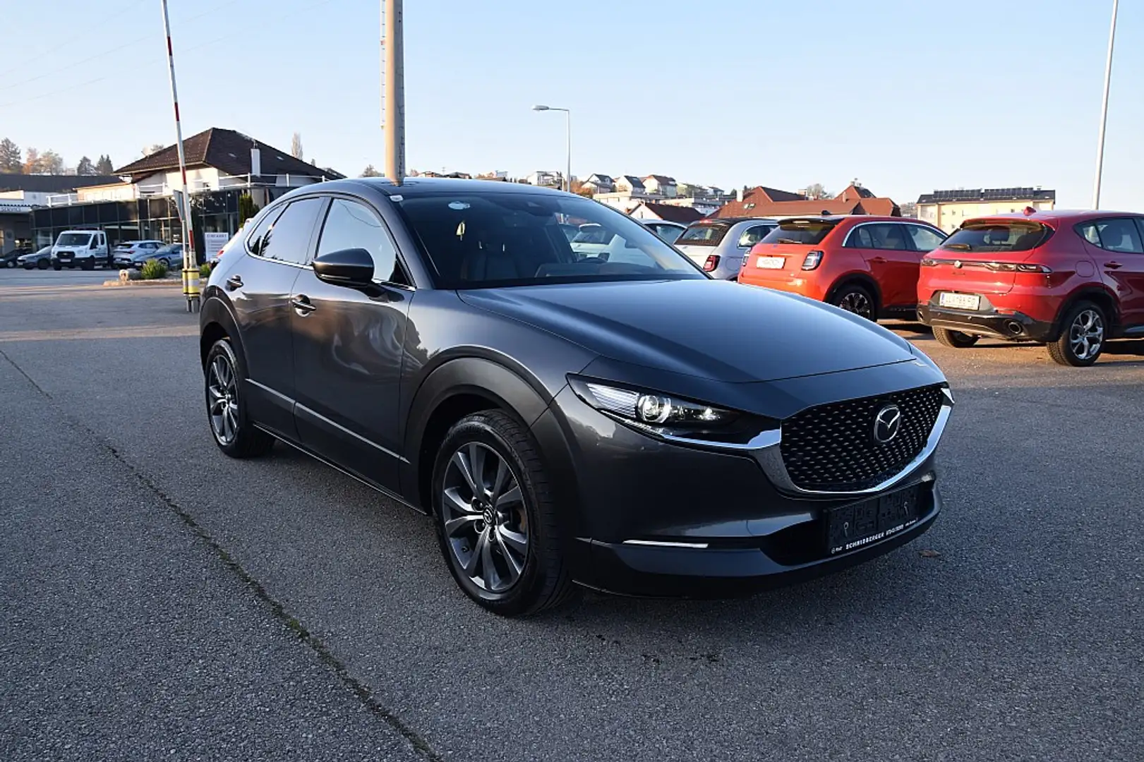 Mazda CX-30 X186 GT+/SO/PR/TE Automatik*AHK*LEDER*SHZ* Gris - 2