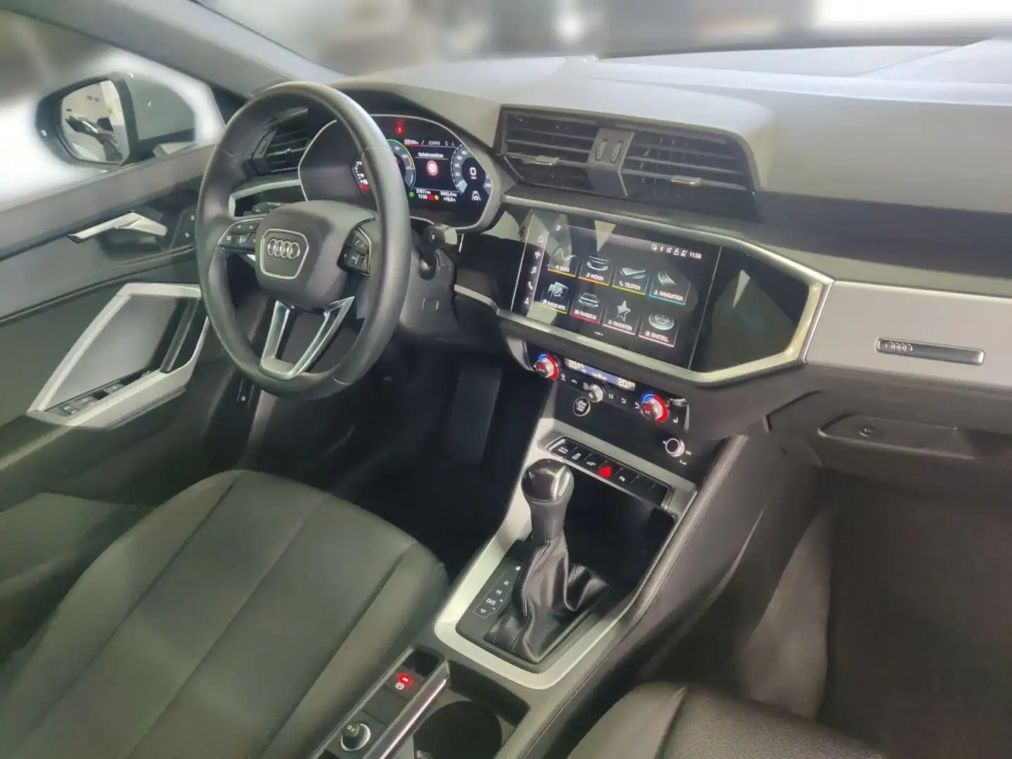 Audi Q3 Sportback 45 1.4 tfsi e S line Grigio - 2