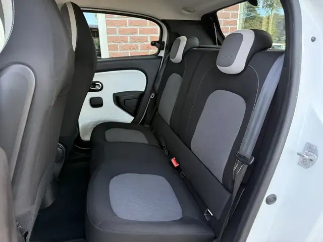 Renault Twingo view 4