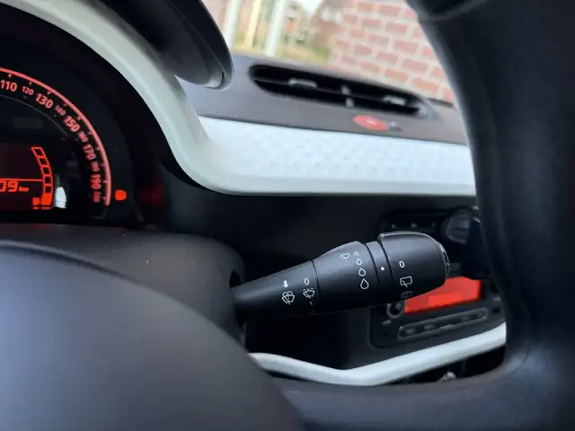 Renault Twingo view 25