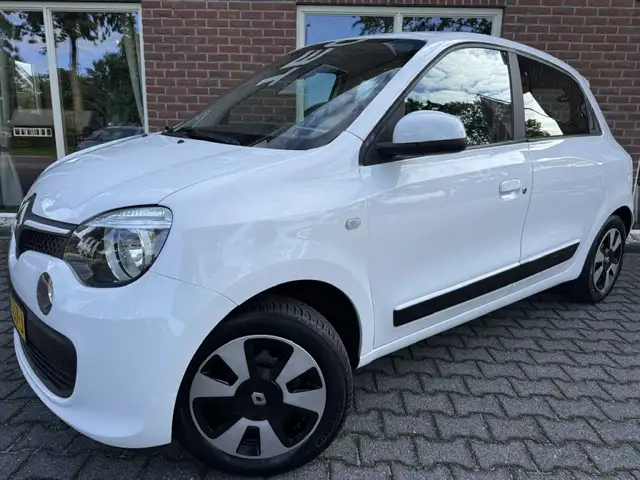 Renault Twingo view 3