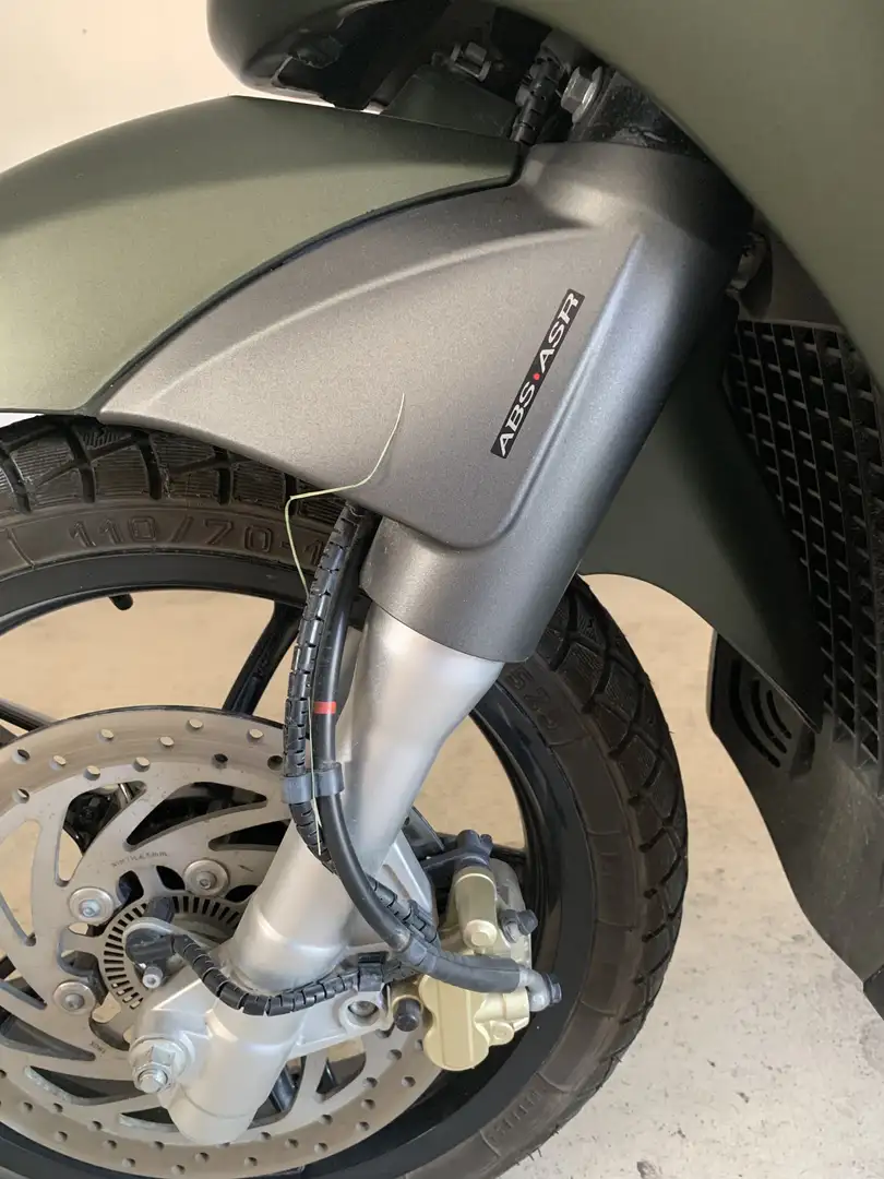 Piaggio - 2