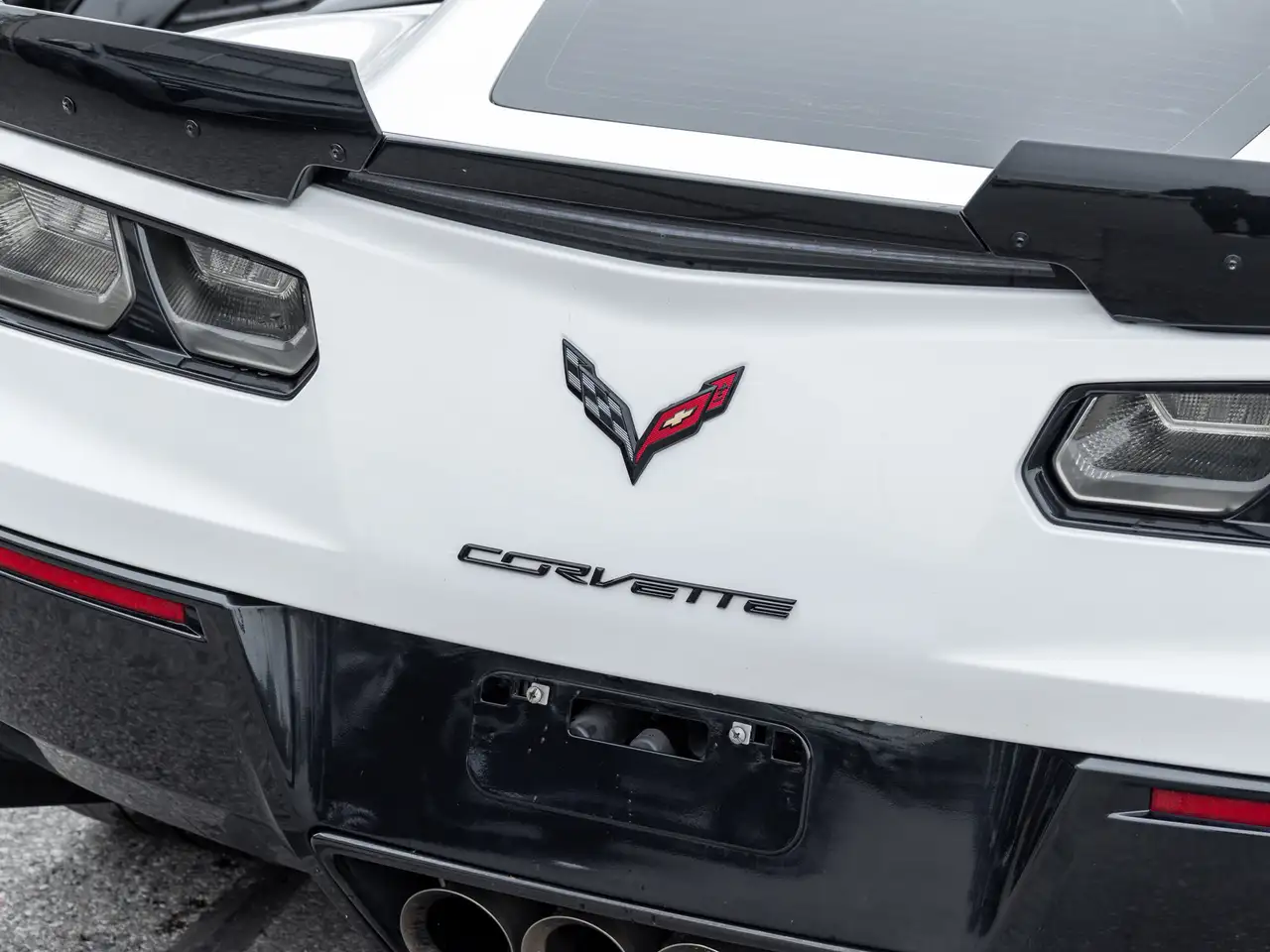 Chevrolet Corvette снимка Chevrolet Corvette