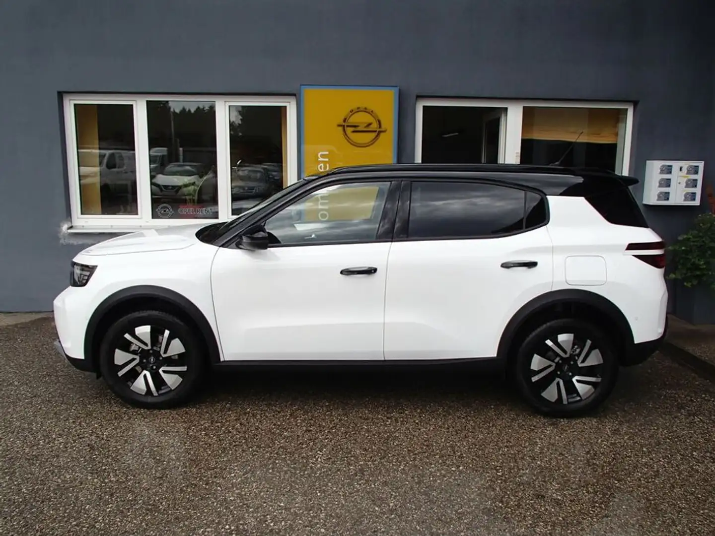 Opel Frontera 1.2 DI MHEV GS Aut. Weiß - 1