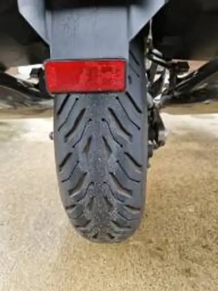 Yamaha FJR 1300 - foto 7