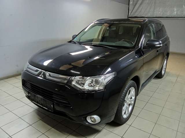 Imagine Mitsubishi Outlander ClearTec Invite 4WD