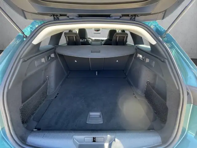 Peugeot 308 view 7