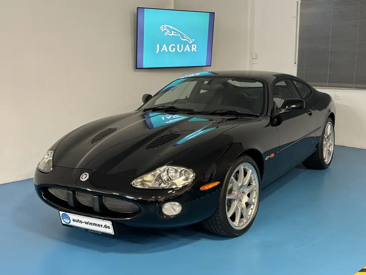 Jaguar XKR -R Coupe X100 limited RHD/Brembo/Recaro, foto 1