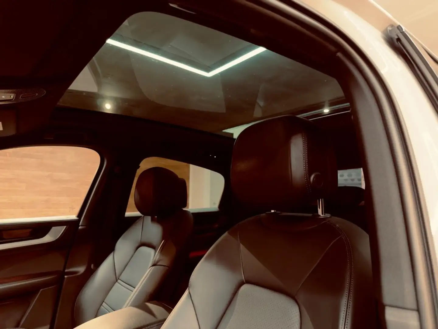 Porsche Cayenne E-Hybrid Blanco - 2