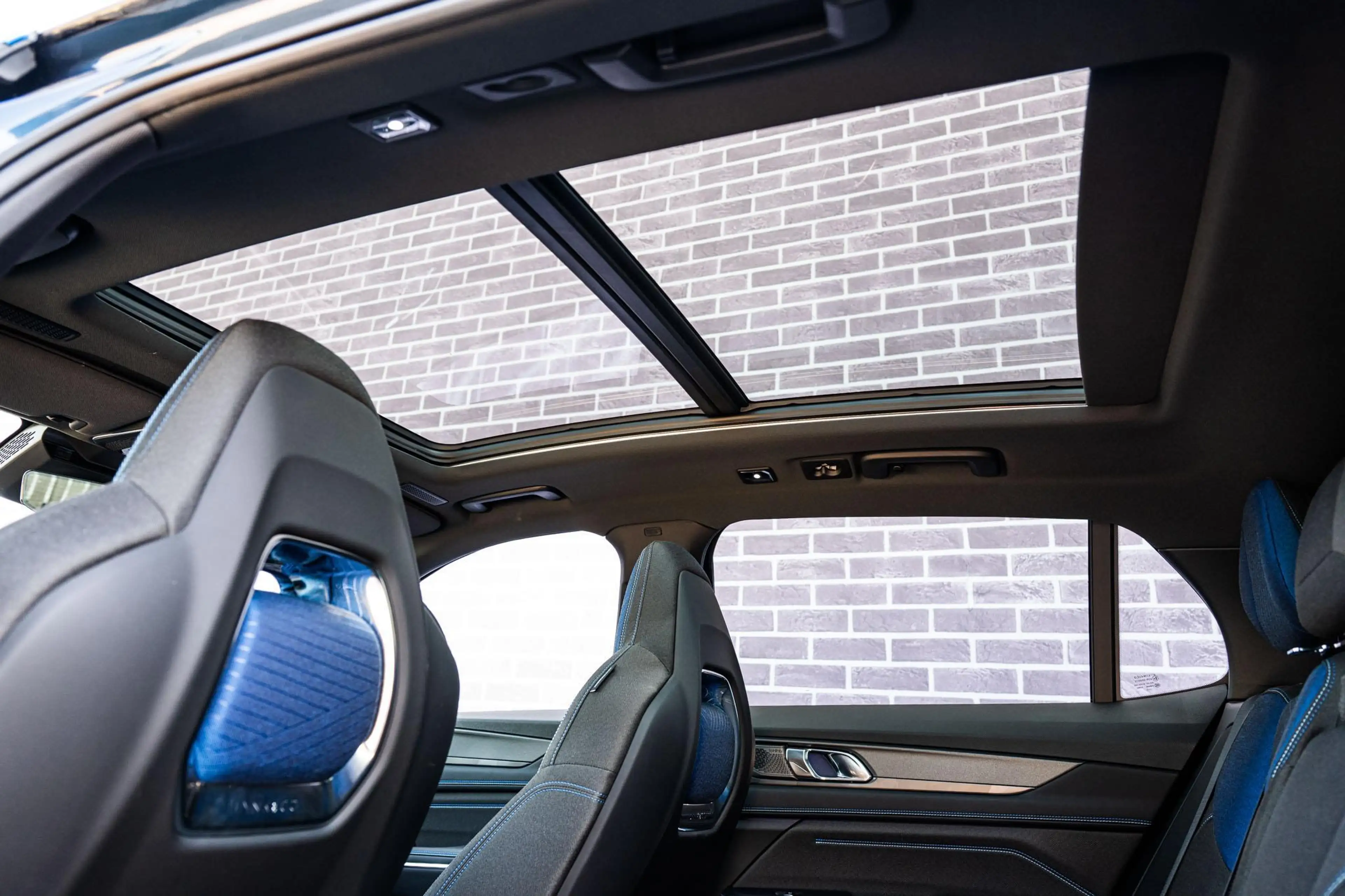 Lynk & Co 01 1.5 Plug-in Hybrid | PHEV | Donkere Hemelbekleding — photo 10