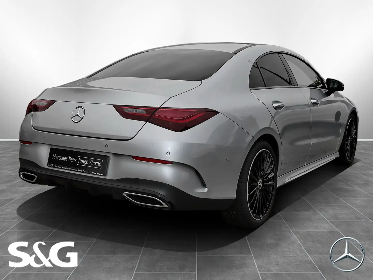 Mercedes-Benz CLA 200 AMG DISTRONIC+TOTWINKEL+PANORAMA+360°+19 Argent - 2