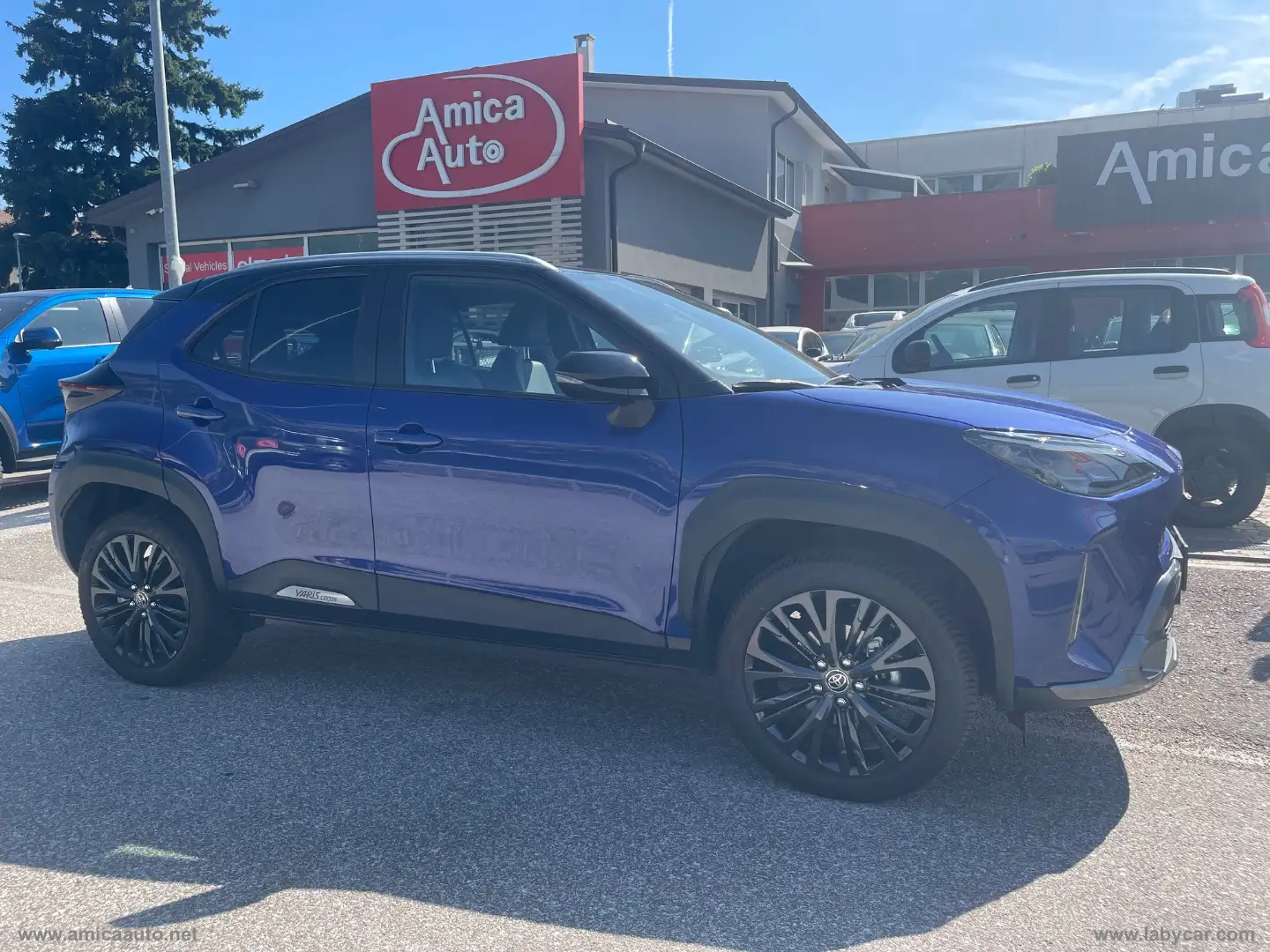 Toyota Yaris Cross 1.5 Hyb 5p. E-CVT AWD Advent 4X4 Blu/Azzurro - 1