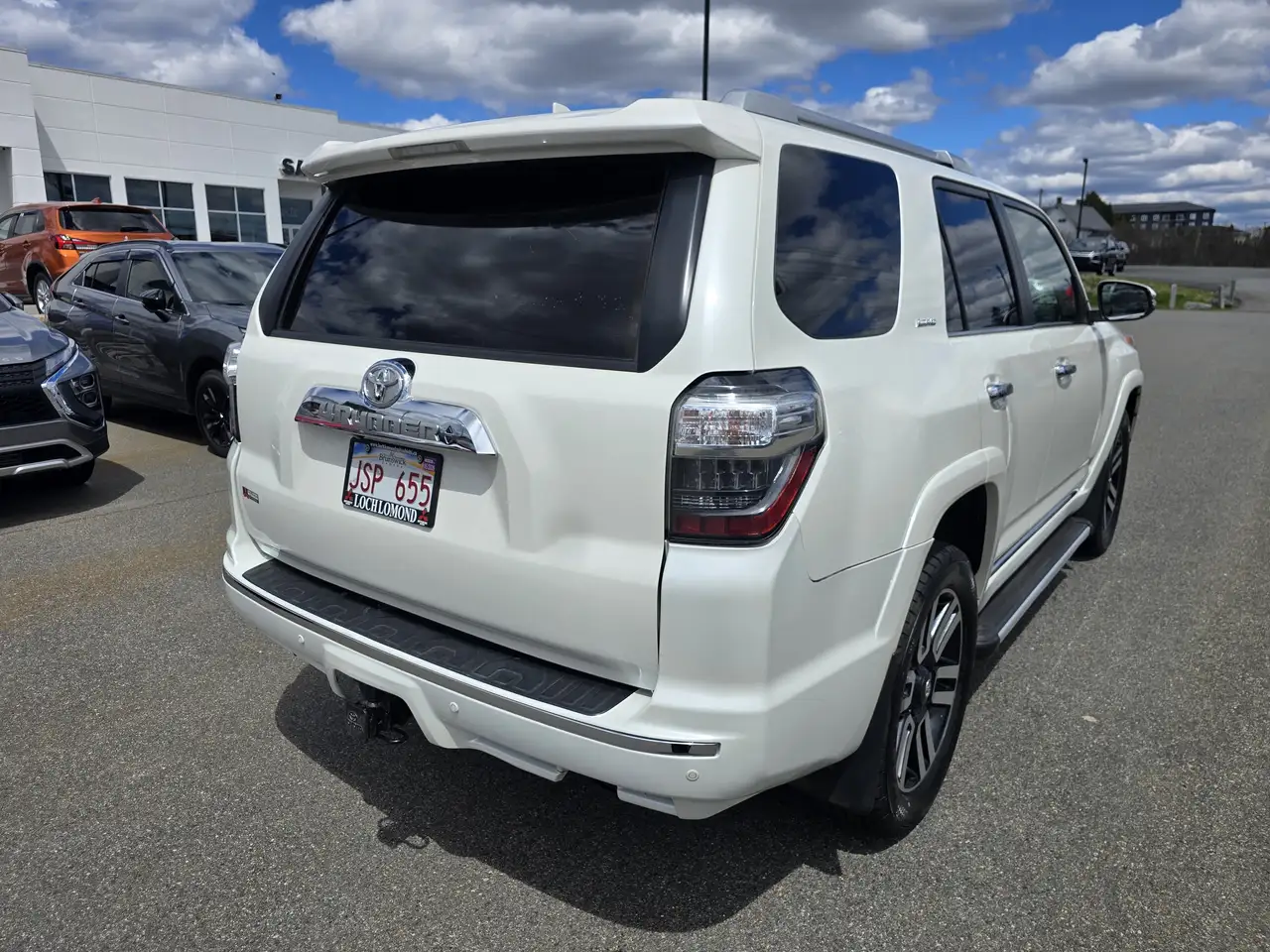 Toyota 4-Runner снимка Toyota 4-Runner