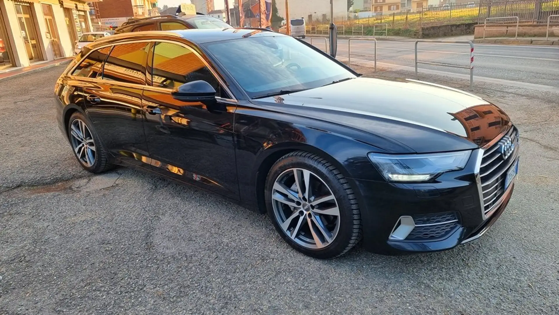 Audi A6 A6 AVANT 35 2.0 TDI BUSINNES SPORT DA VETRINA!!! Schwarz - 1