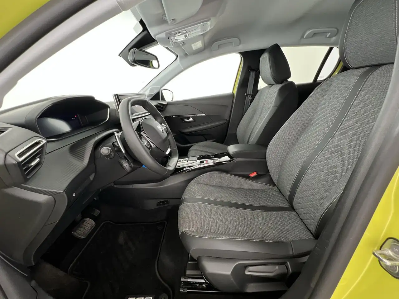 Peugeot 208 Hybrid Allure 1.2*SHZ*RFK*ACC*uvm 8