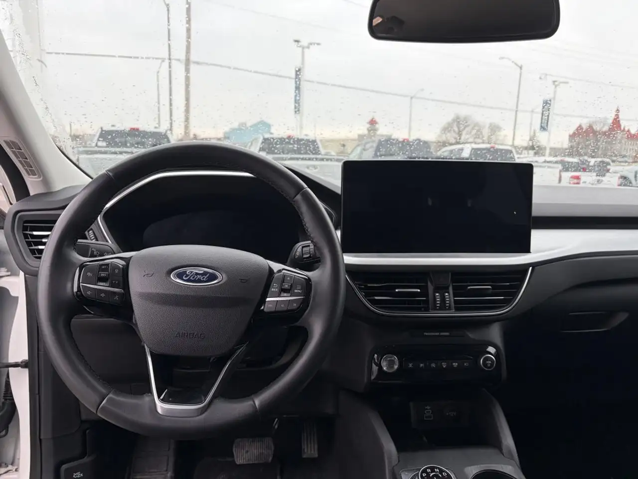 Ford Escape снимка Ford Escape
