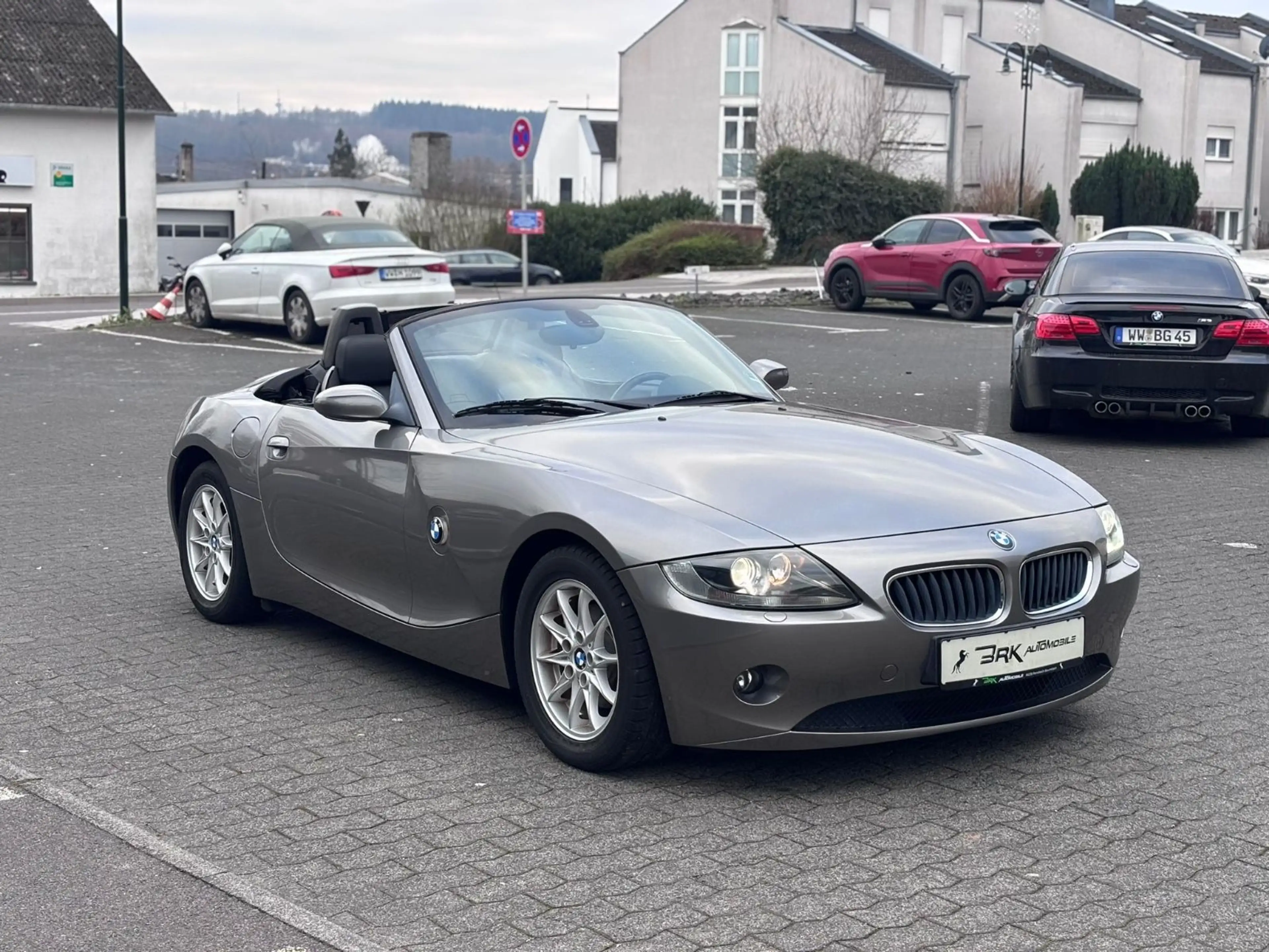 BMW Z4 Roadster 2.2 i **XENON**LEDER**1-HAND** — photo 4