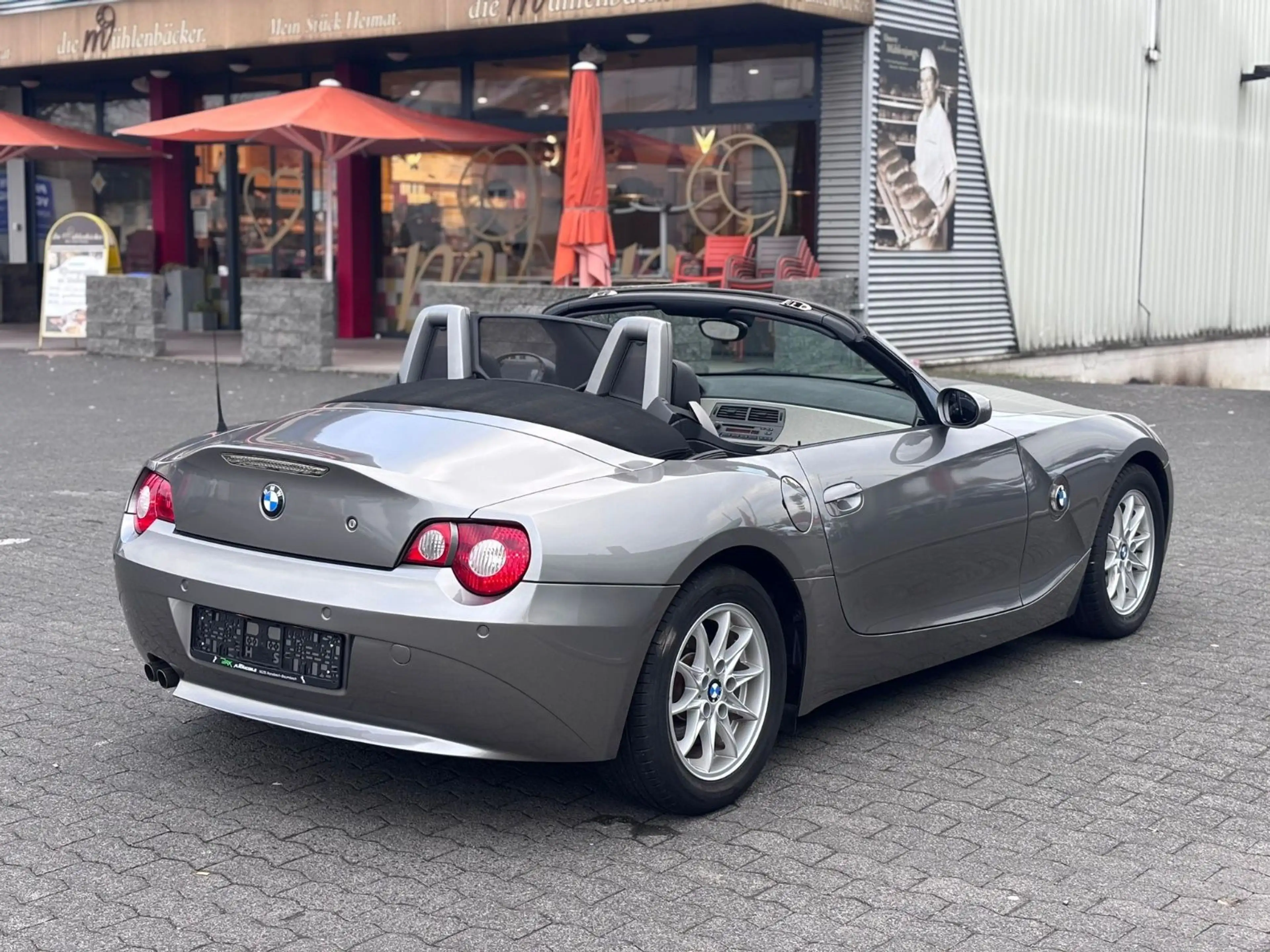 BMW Z4 Roadster 2.2 i **XENON**LEDER**1-HAND** — photo 11