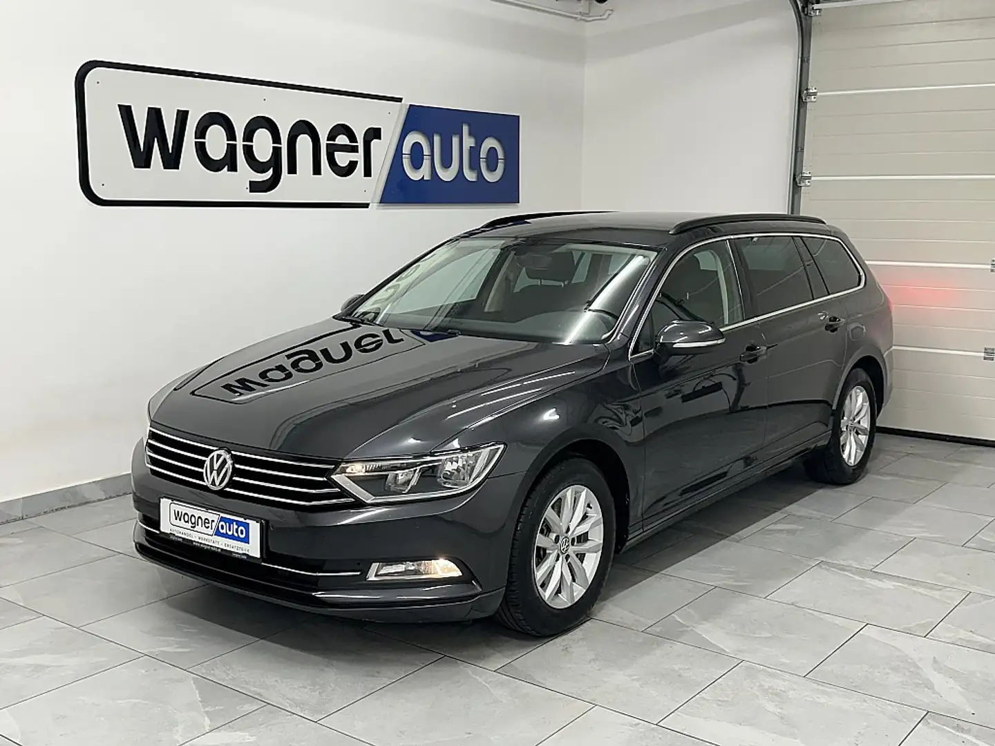 Volkswagen Passat Variant Comfortline 1,6 TDI.ACC/Composition Media/Sonne... Grau - 2