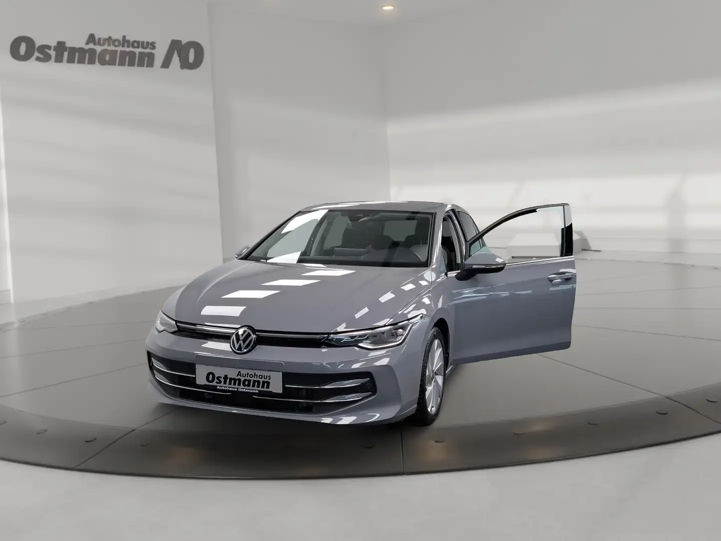 Volkswagen Golf VIII 1.5 eTSI Style AHK ACC Massage Matrix Grau - 1