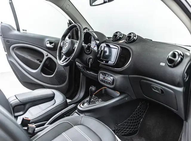 Smart Fortwo view 15