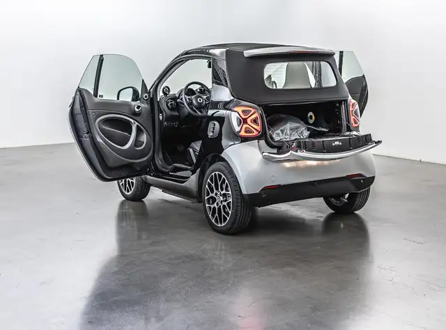 Smart Fortwo view 8