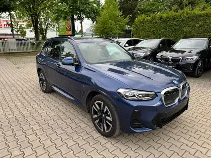 Annonce voiture d'occasion BMW iX3 - CARADIZE