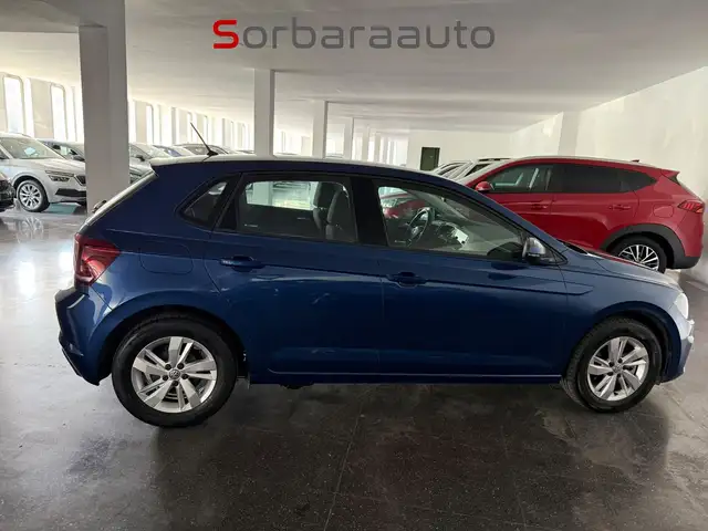 Volkswagen Polo view 6