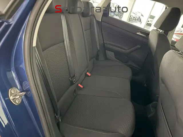 Volkswagen Polo view 25
