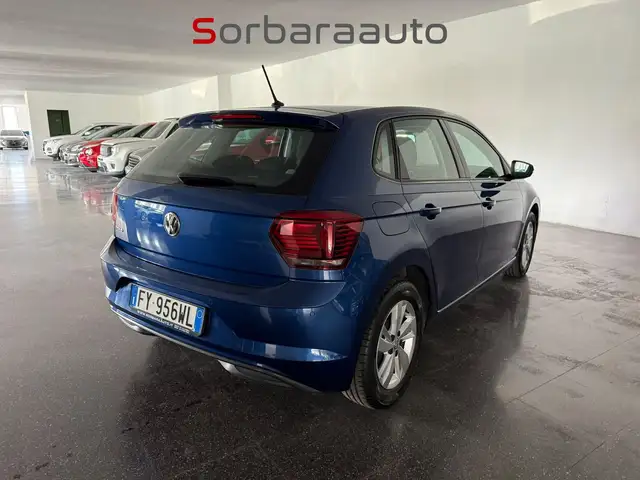 Volkswagen Polo view 5