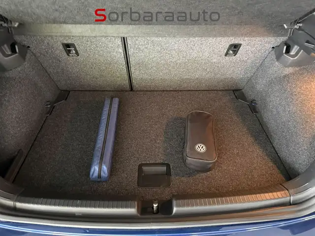 Volkswagen Polo view 26