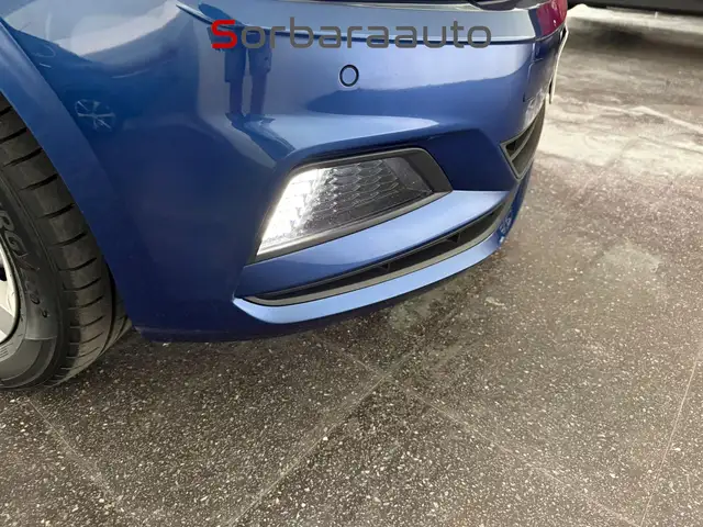 Volkswagen Polo view 9