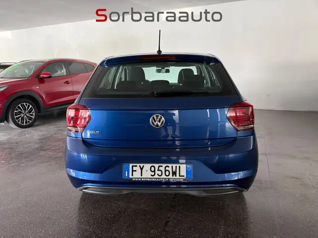 Volkswagen Polo view 4