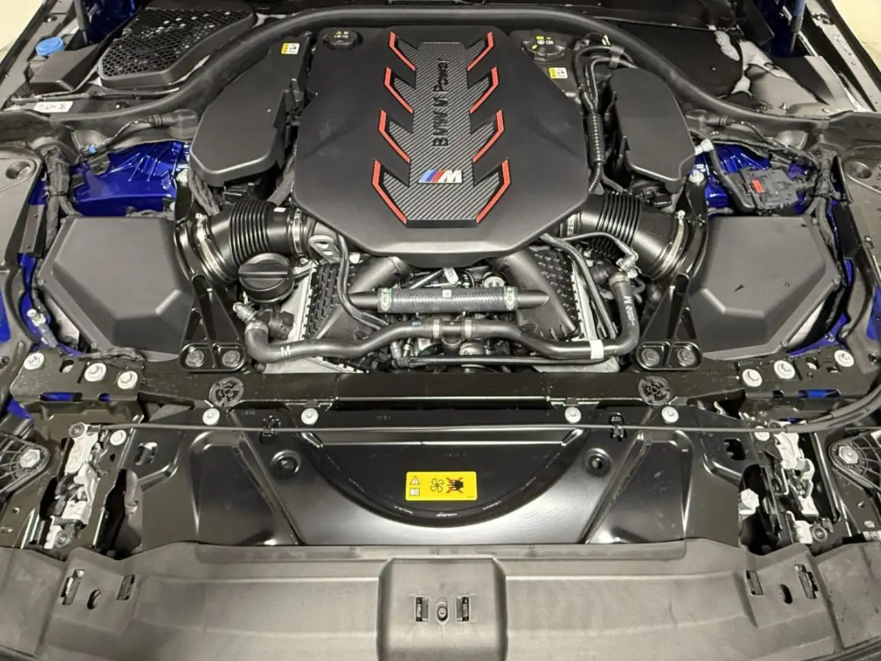 BMW M5 снимка BMW M5