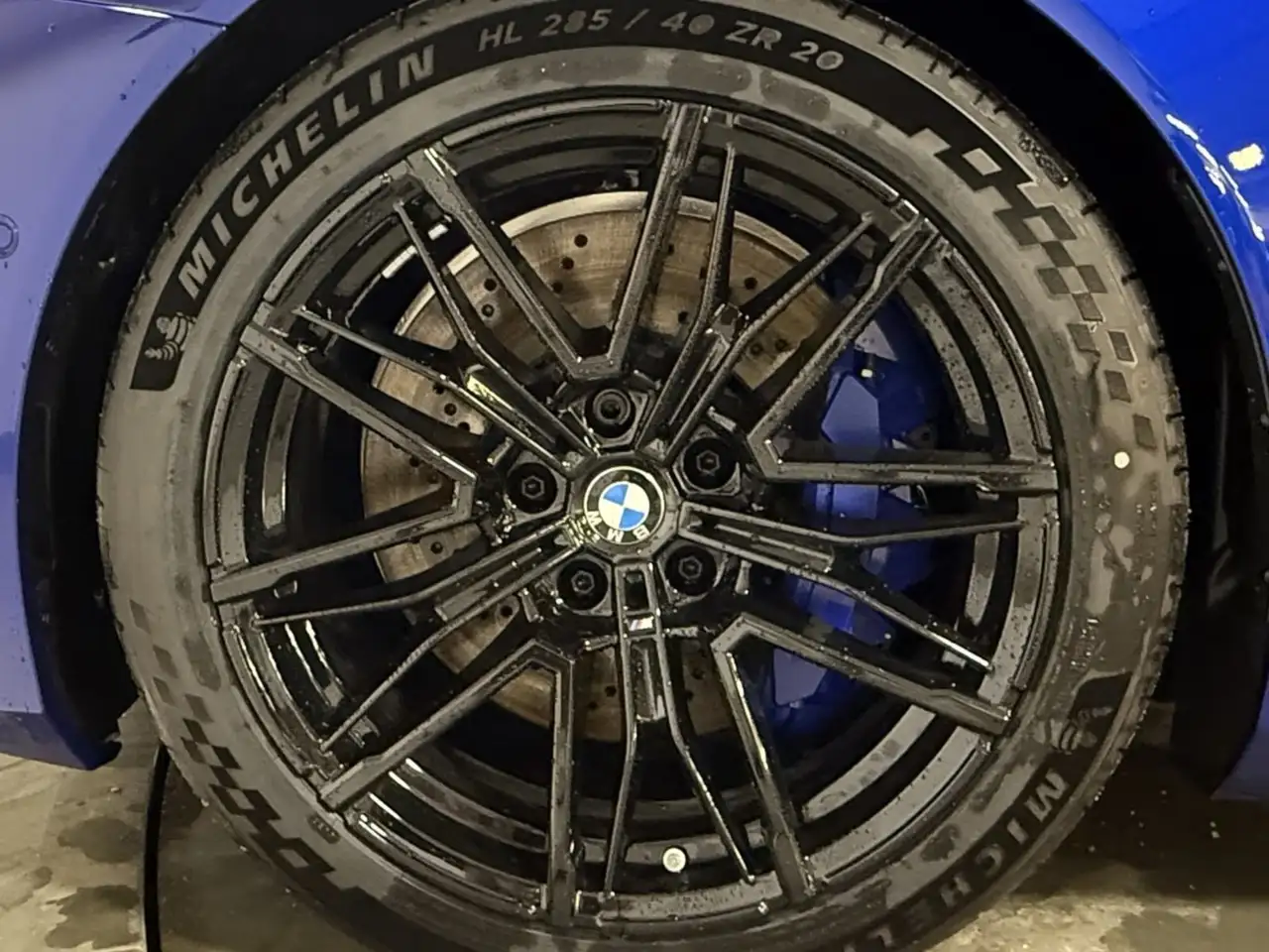 BMW M5 снимка BMW M5