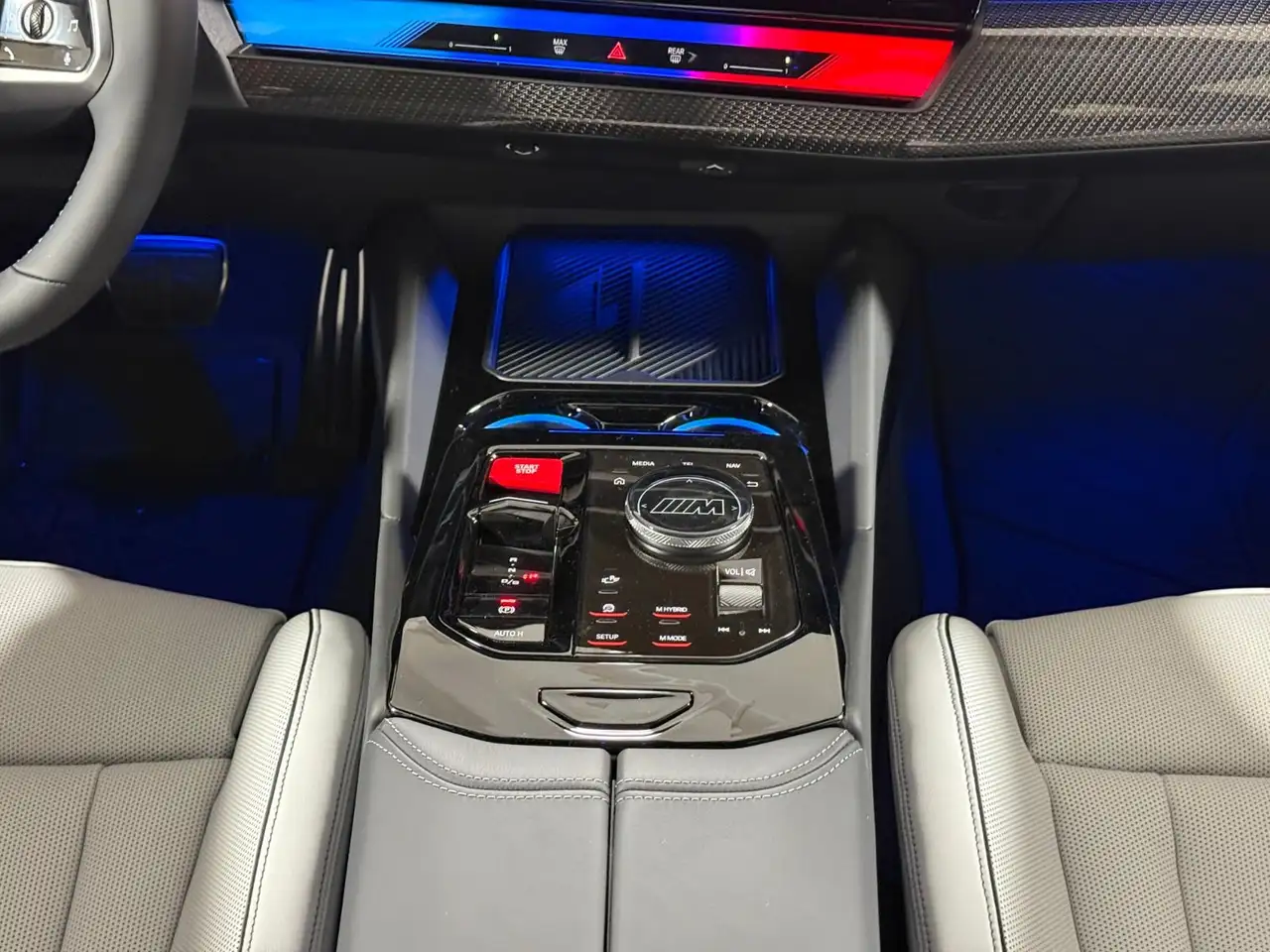 BMW M5 снимка BMW M5
