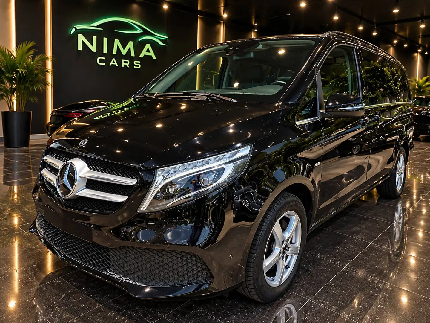 Mercedes-Benz V 220 V 220 d Kombi 4MATIC lang Avantgarde Aut. Schwarz - 1