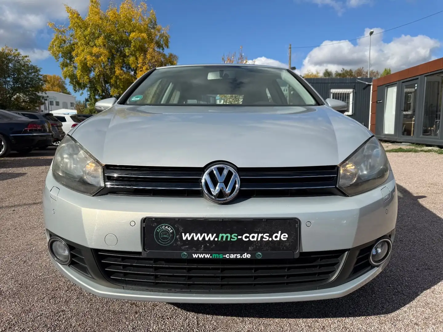 Volkswagen Golf 1.4 80 PS Comfortline *HU & AU NEU* Gold - 2