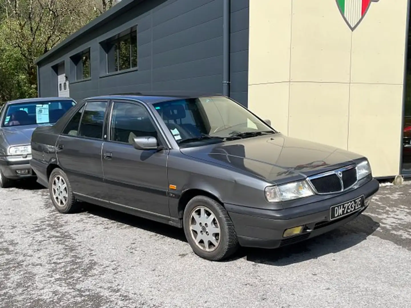 Lancia Dedra 2.0ie Gris - 1