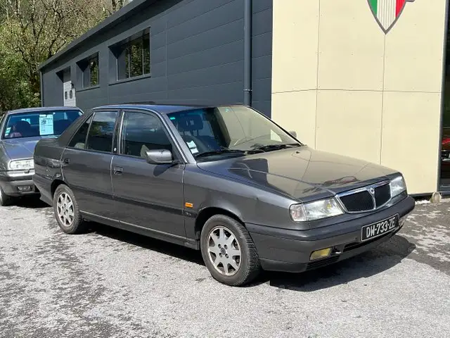 Lancia Dedra 2.0ie