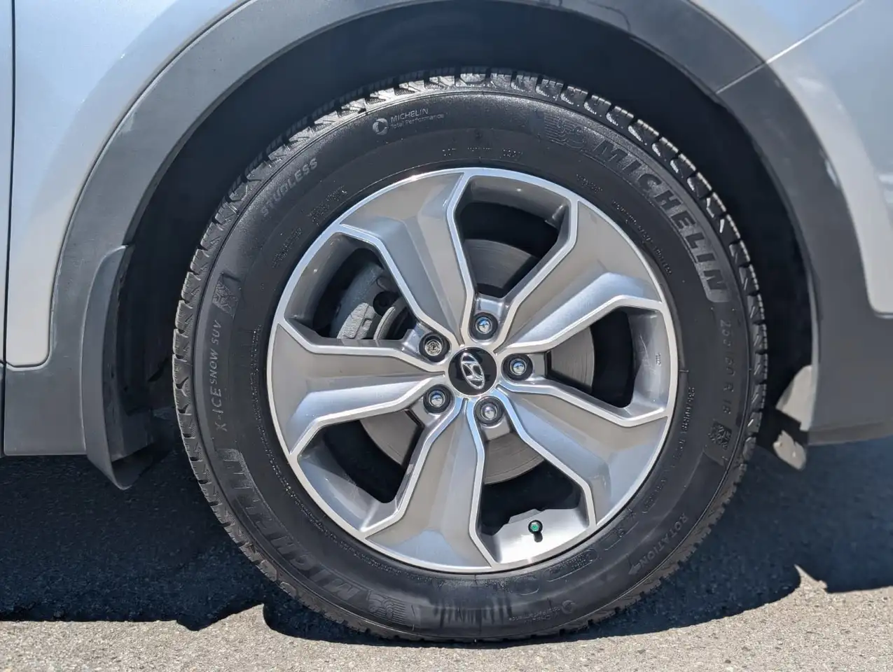 Hyundai SANTA FE снимка Hyundai SANTA FE