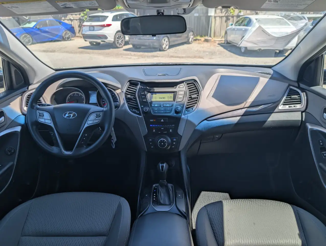 Hyundai SANTA FE снимка Hyundai SANTA FE