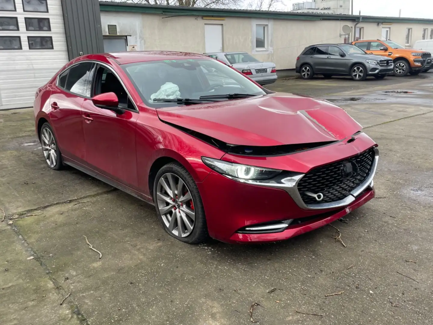 Mazda 3 Lim.2.0 SKYACTIV Sedan. Selection Rojo - 1