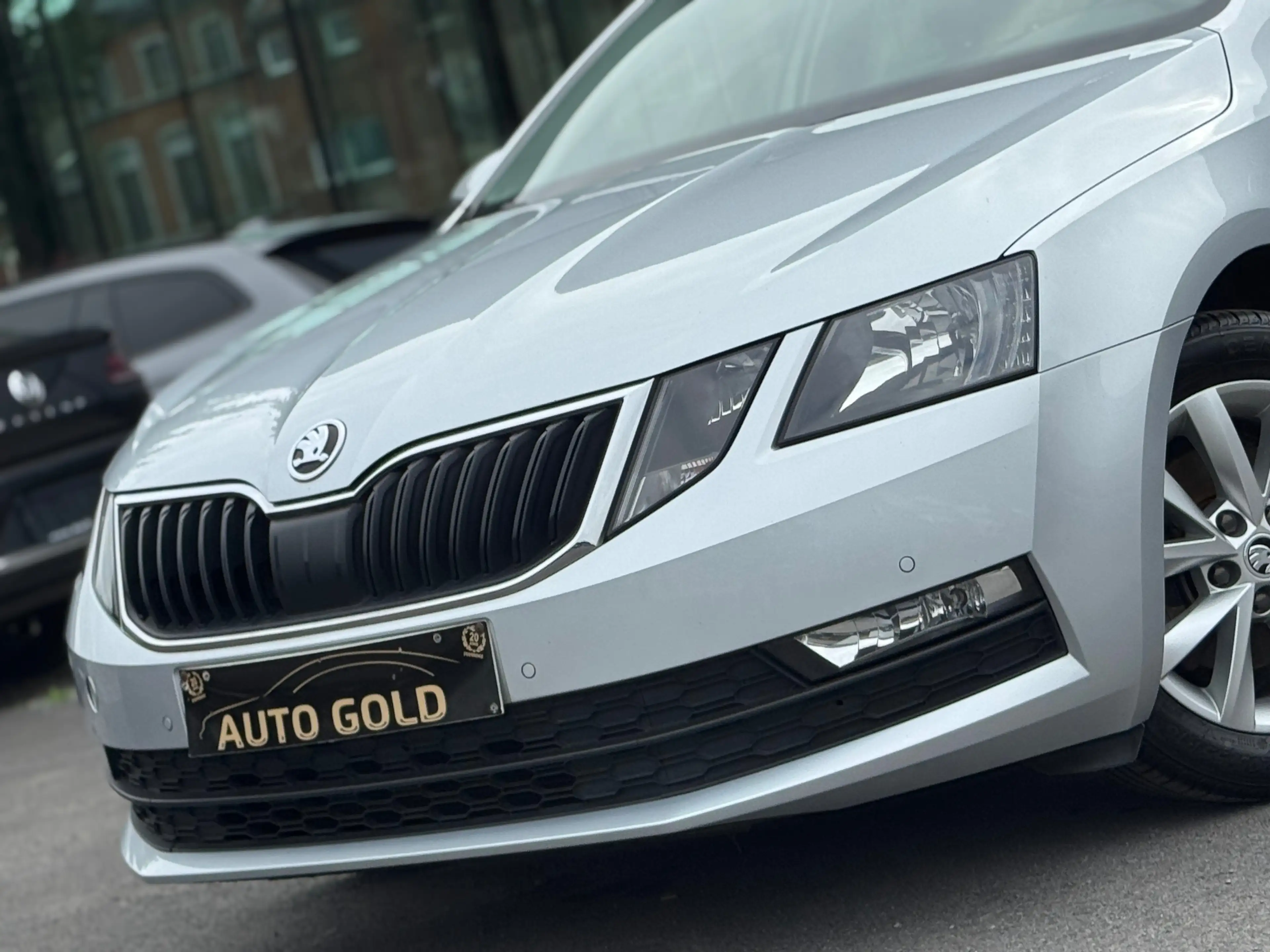 Skoda Octavia 1.0 TSI BREAK / NEW MODELS / ETAT SHOW-ROOM / 1PROP CARNET — photo 5